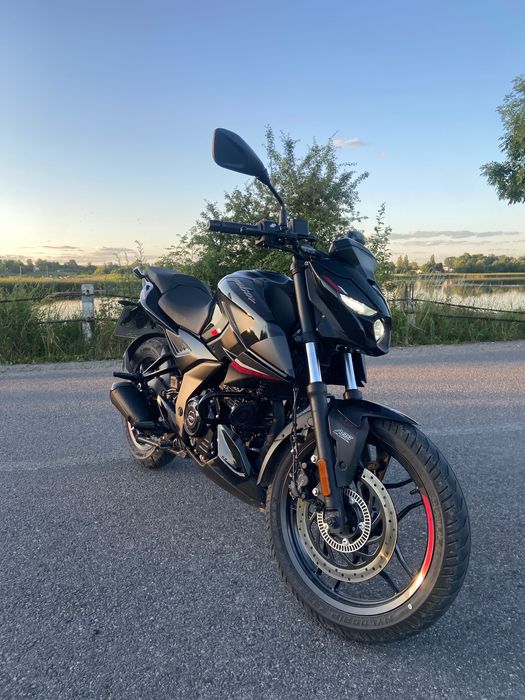 Bajaj pulsar n250