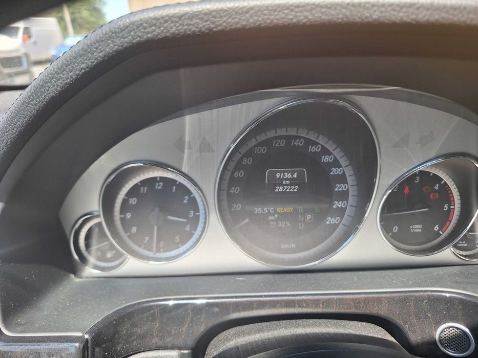 Mercedes-Benz E300 300 BlueTEC Hybrid Automáticol Full Extras