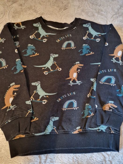2 bluzy Kappahl 122-128 dinozaury cekiny