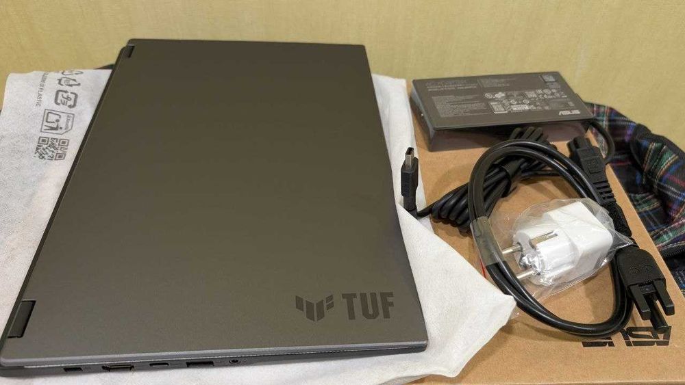 Ноутбук ASUS TUF Gaming A14 FA401EA-DS96