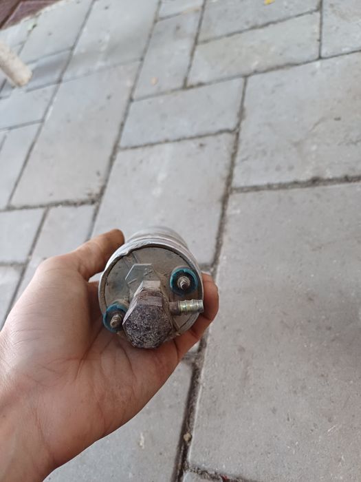 Бензонасос ауді 80