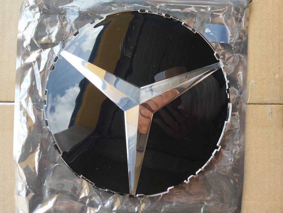 Mercedes Gwiazda Znaczek Emblemat Celownik Distronic Atrapa A0008880111
