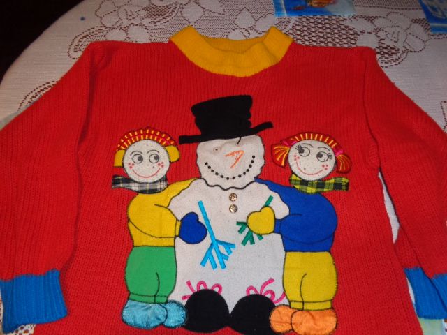 sweter młodzieżowy L grubszy czerwony