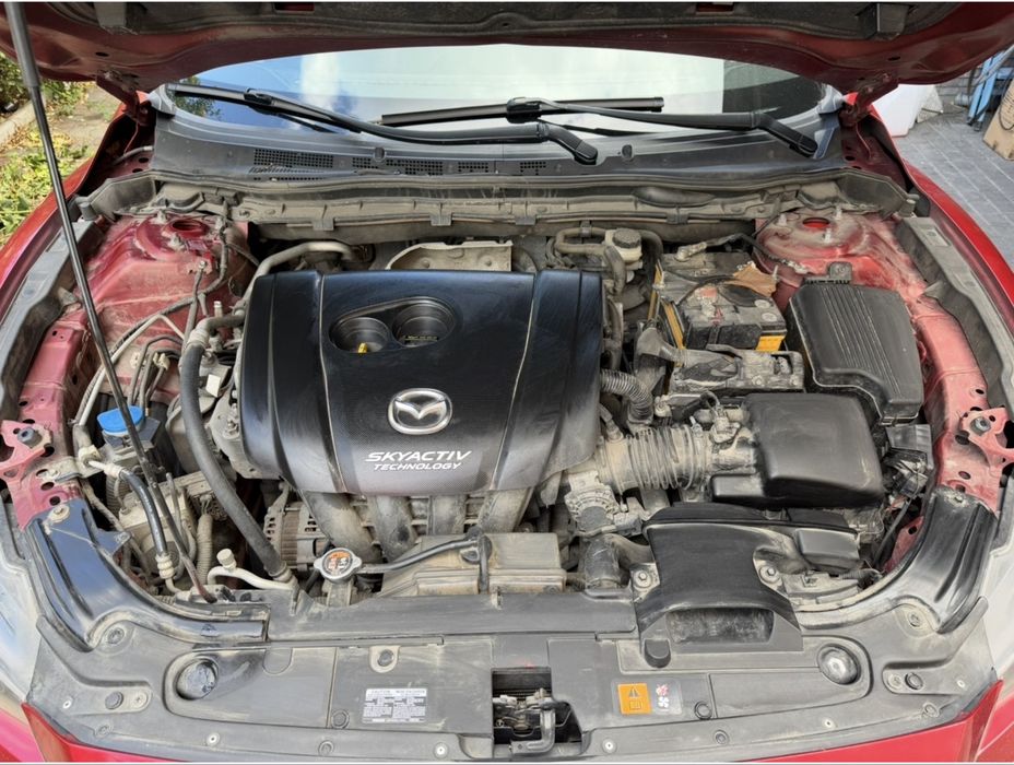 Mazda 6 2015 год