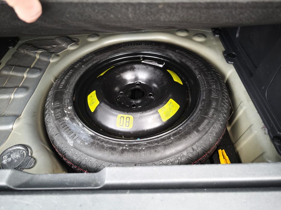 Peugeot 3008 (facelift) 2015 р. 1,6 HDi дизель, автомат