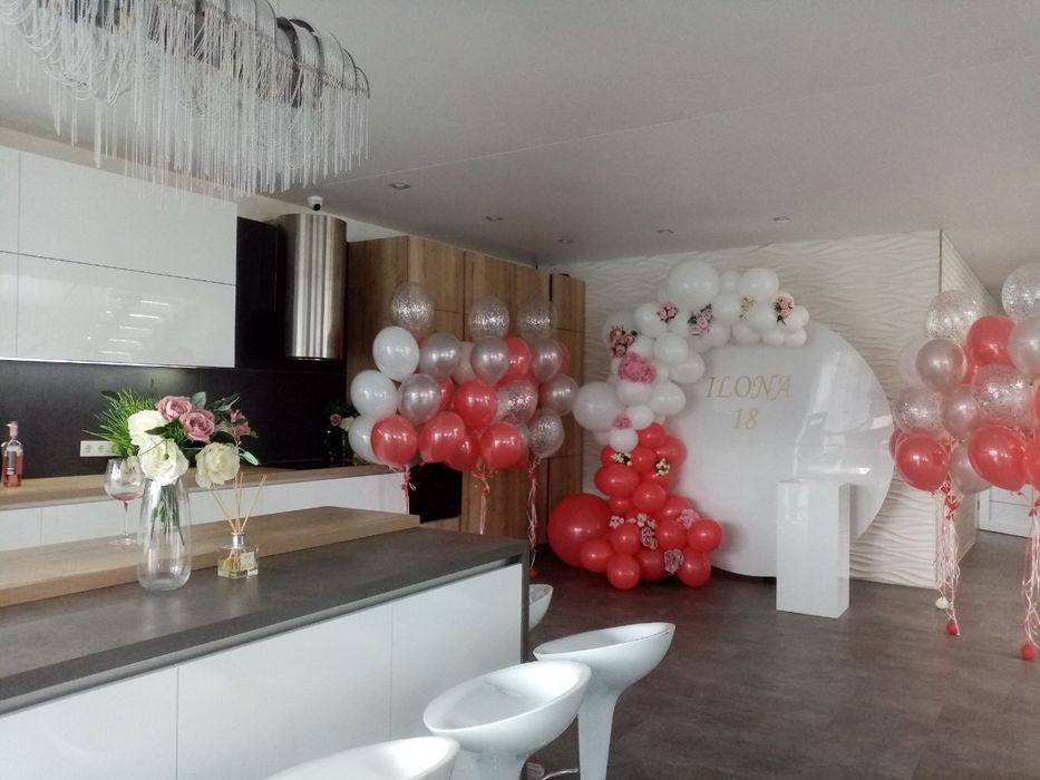 Аренда дома посуточно с большим бассейном и чаном.