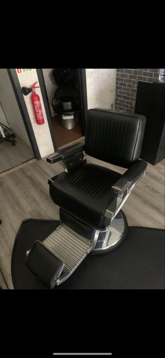 Cadeira de barbeiro completa