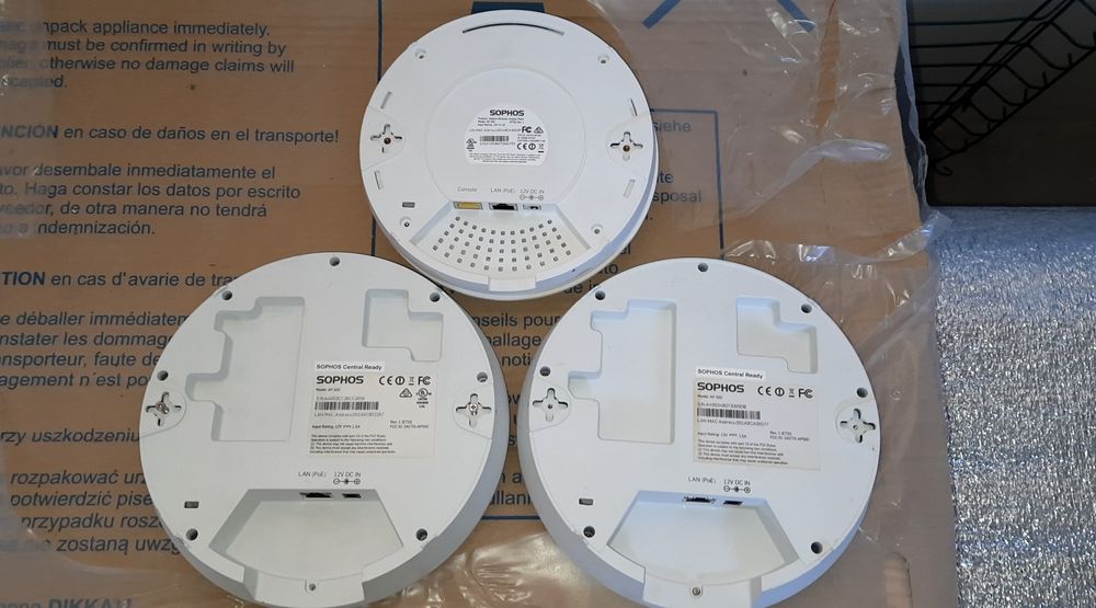 Wi fi роутер Sophos  AP15C, AP55C
