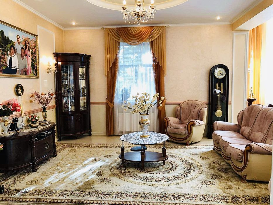 Чайки. Продаж будинку. ВЛАСНИК