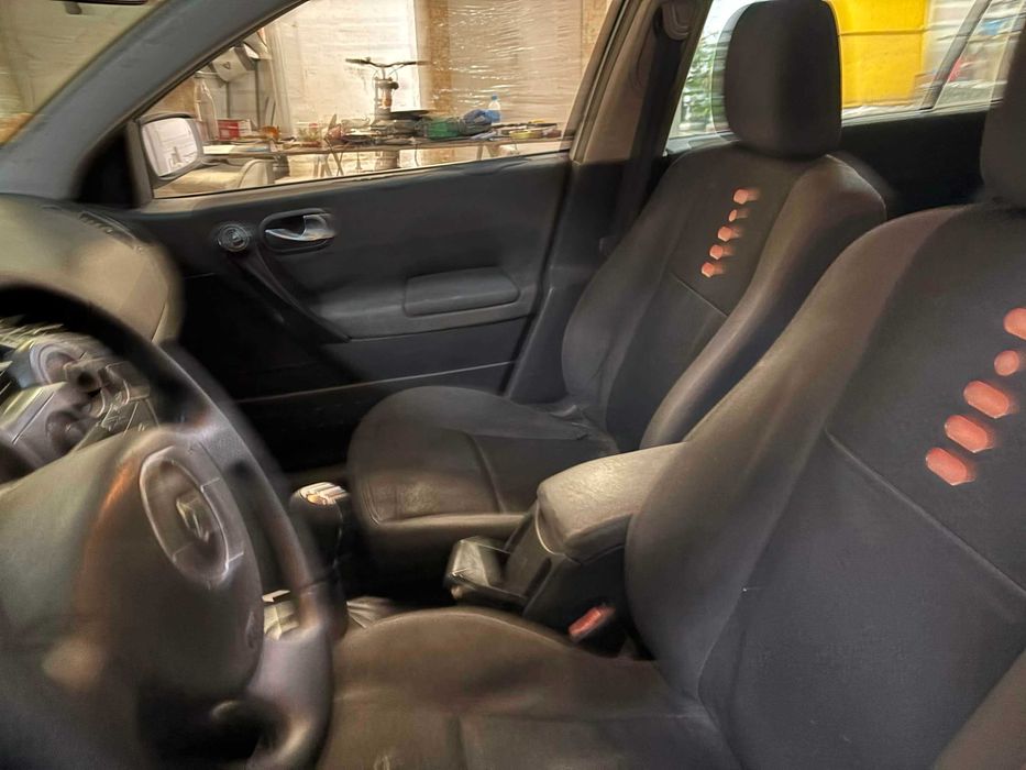 Renault Megane 1.5 DCI — photo 4