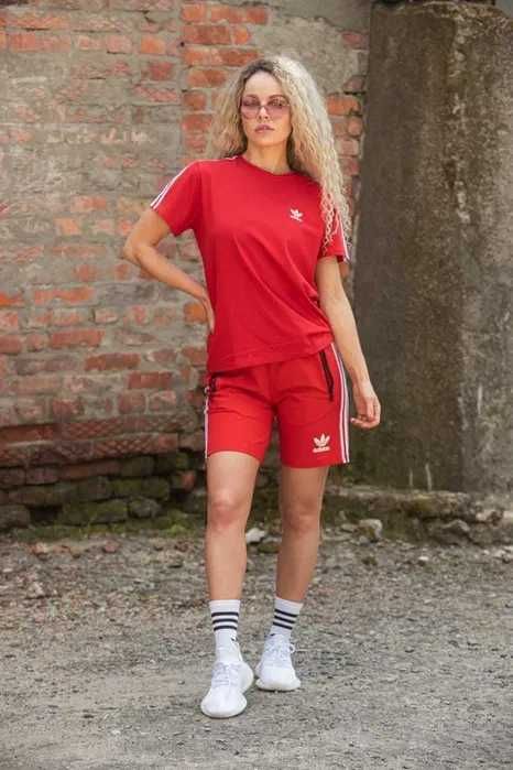 Спортивный костюм женский летний Adidas Шорты Футболка комплект Адидас