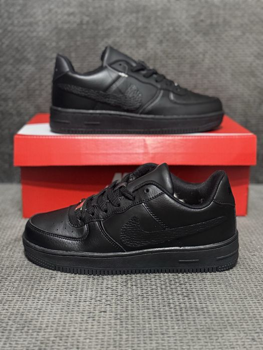 Кроссовки мужские зимние Nike Air Force leather winter black найк Форс