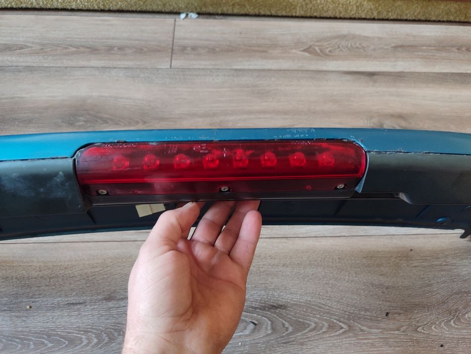 Спойлер багажника ваз 2111