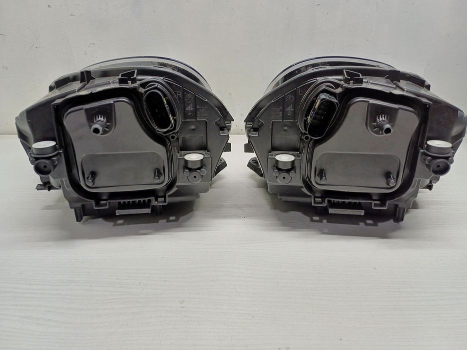 Фара Porsche Macan 2019+ фары левая правая USA