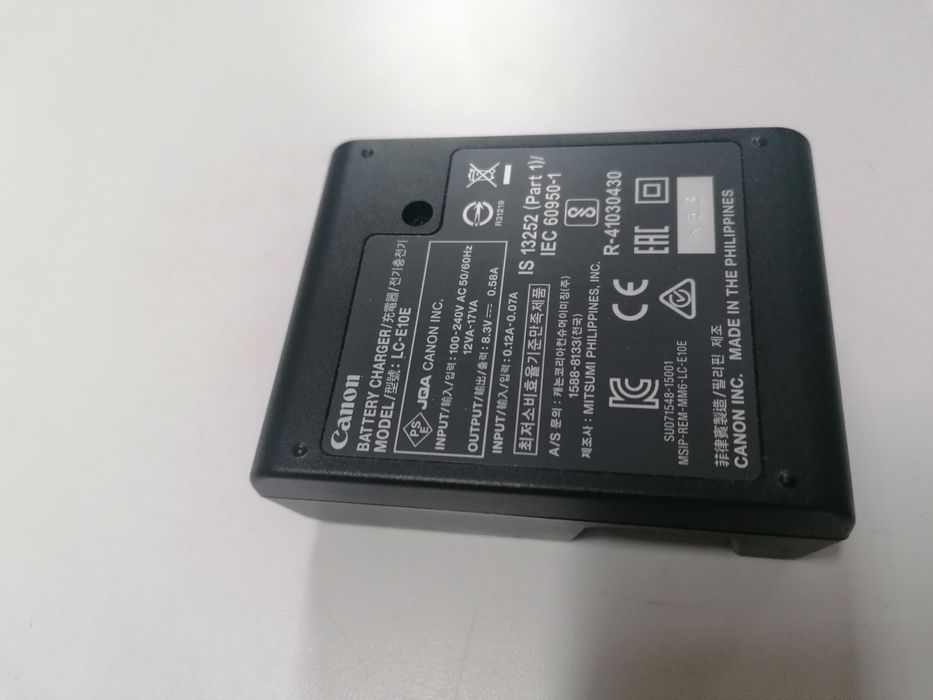 Oryginalna ładowarka Canon LC-E10E do baterii LP-E10