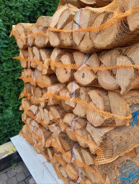 Drewno drzewo kominkowe opałowe rozpałkowe wędzenia brykiet pellet
