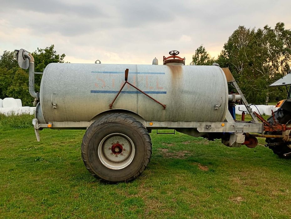 Beczkowóz Wóz asenizacyjny Stapel 7000l  Pompa Vogelsang r116 240s