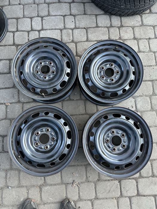 Felgi stalowe 16 5x114,3 Mazda orginal 6,5J ET50 Kia Hyundai