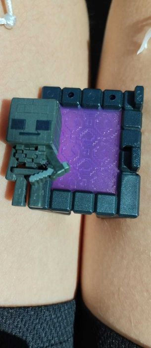 Figurki minecraft z kinder joy 5 szt