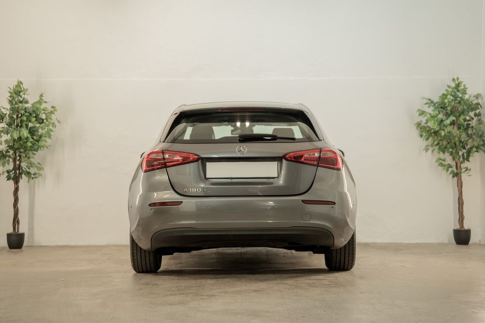 Mercedes A180d Auto ** Desde 279€ Mês**
