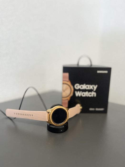 Смарт-годинник Samsung galaxy watch 42 mm