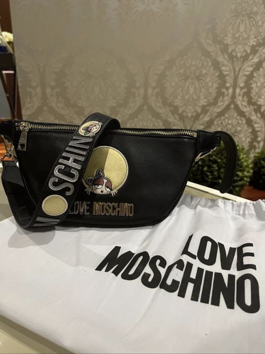 mala Love Moschino