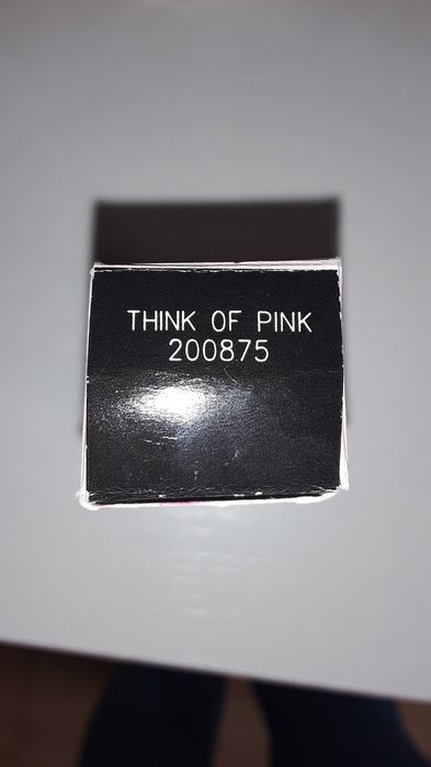 Super nawilżające szminka Think of Pink