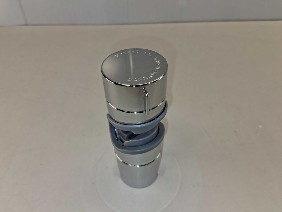 P015 Uchwyt Prysznicowy Uniwersalny Regulowany Na Rurkę Chromowany