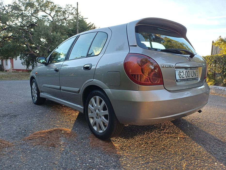 Nissan Almera 1.5i sport