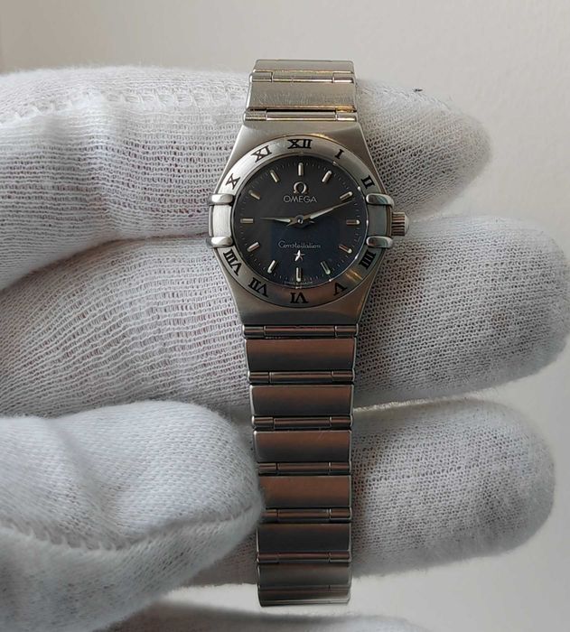 Жіночий годинник Omega Constellation Swiss made