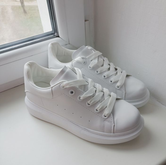 Кроссовки белые BDDS, білі кеди