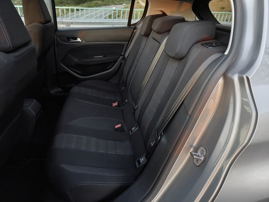 Peugeot 308 Allure 1.6 HDI 115cv Nacional