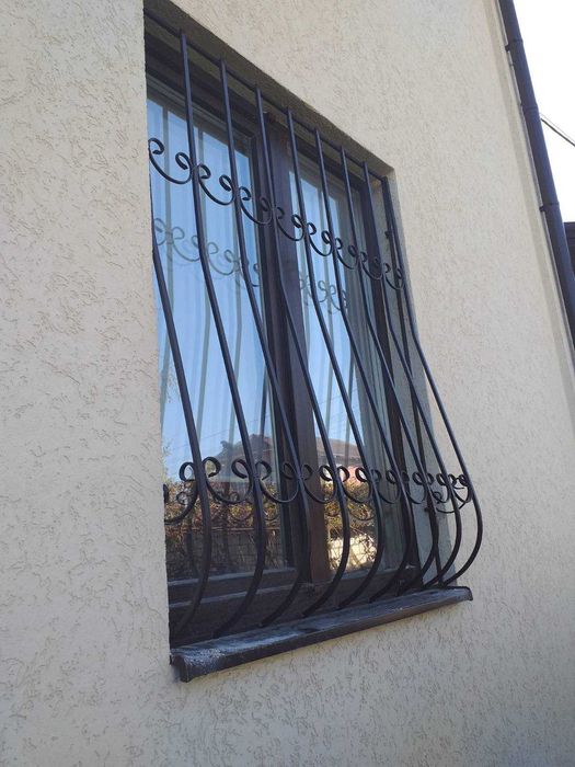 Изготовление металлических решеток на окна