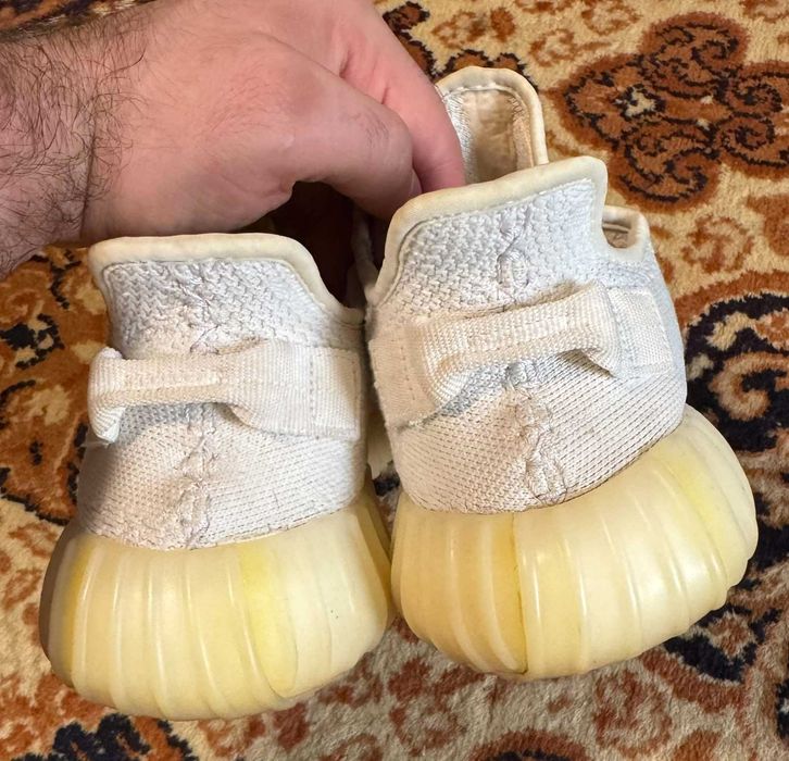 Yeezy boost v2. 44