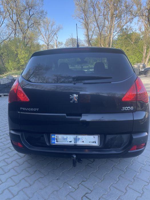 Peugeot 3008 /2010року/2.0дизель/
