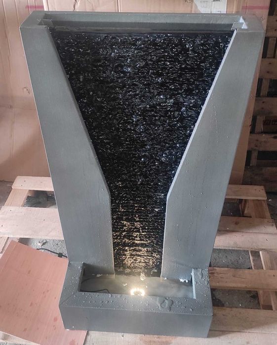 Декоративний садовий світлодіодний фонтан blumfeldt Riverrun