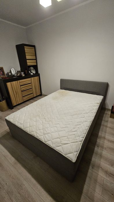 Solidne łóżko 140x200