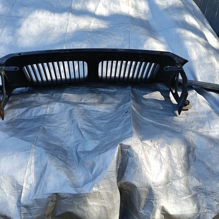 BMW e 36.atrapa,nosek z nerkami (przedliftowy)