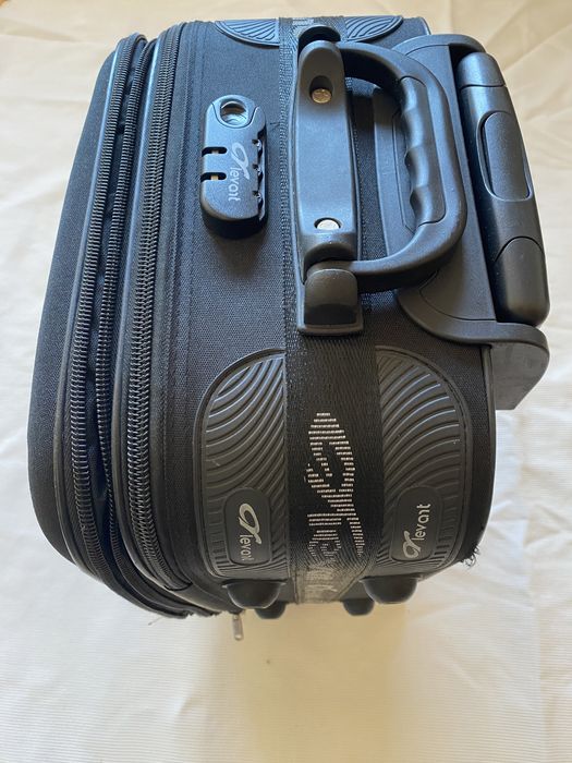 Mala de Viagem Preta