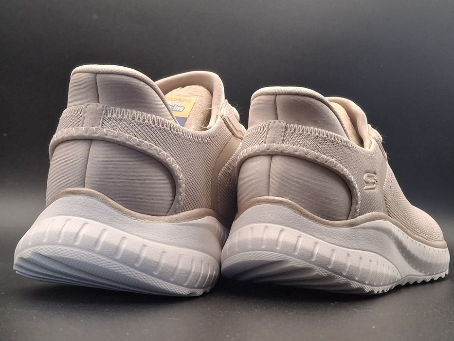 Кросівки Skechers Hands Free Slip-ins Нові 36,37,38,39,40,41р.