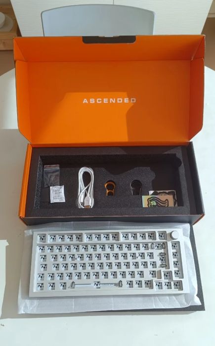 Glorious Gmmk Pro Barebone - ISO