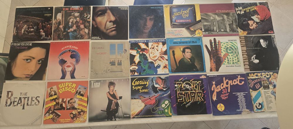 190 discos de vinil usados e antigos