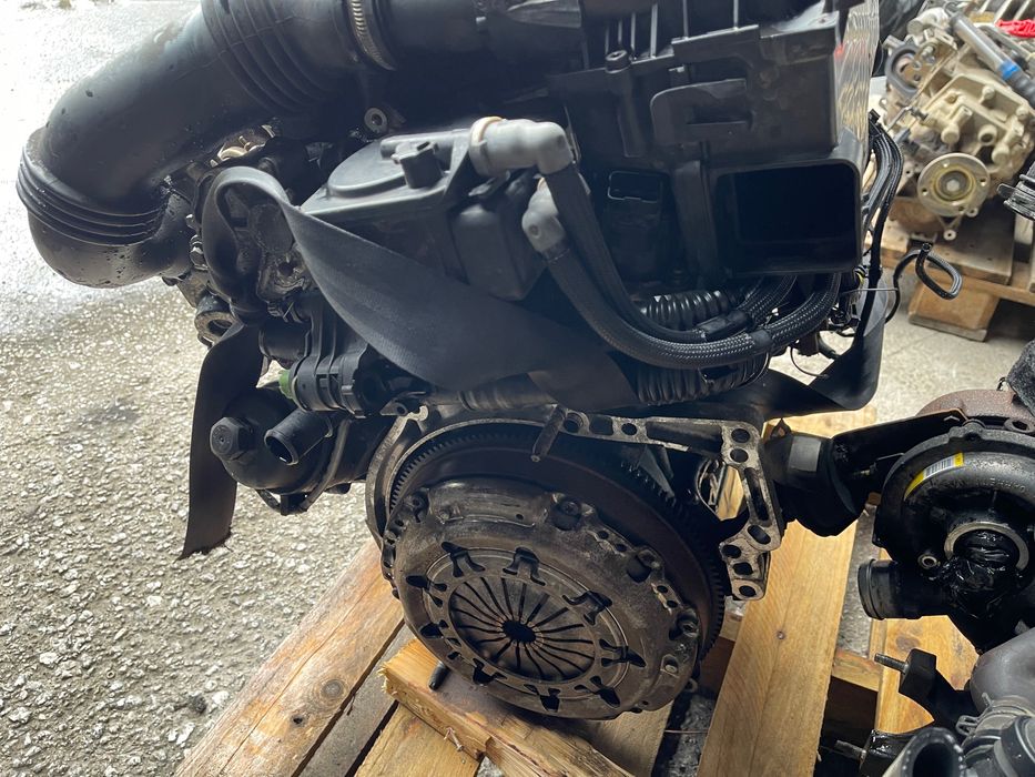 Motor 1.6 HDI Peugeot 207 / 208 Citroen Berlingo 1.6 Hdi 9HX COMPLETO