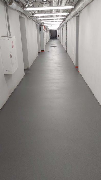 Posadzki żywiczne,podłogi z żywic,garaże,hale,magazyn,beton pod żywice