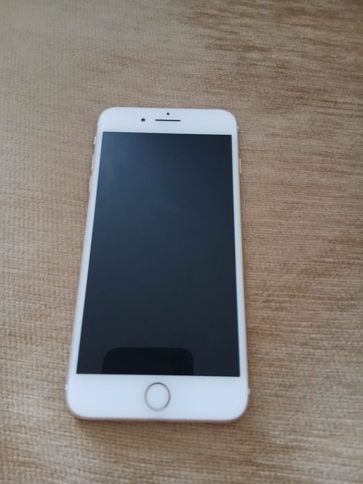 IPHONE 7+. Не працює