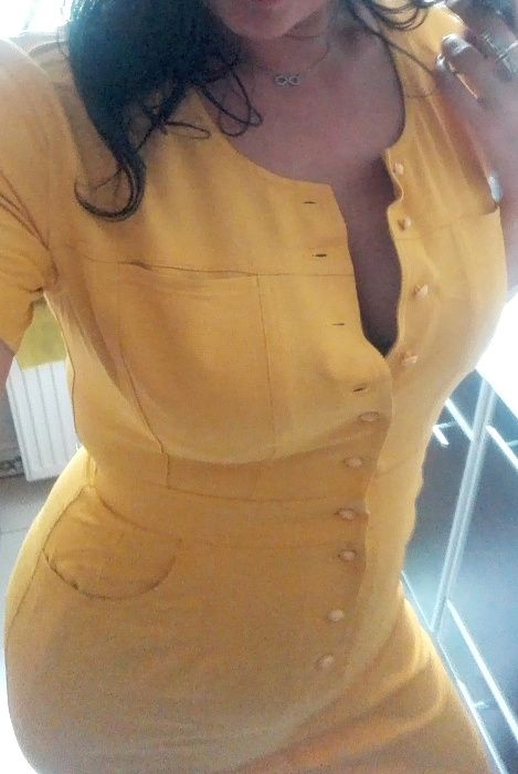 Piekna zółta sukienka Preta Porte roz. L