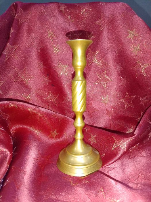 Mosiężny świecznik 17 cm