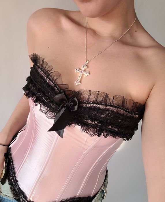 Nowy srebrny naszyjnik łańcuszek z przywieszka krzyż  coquette lolita