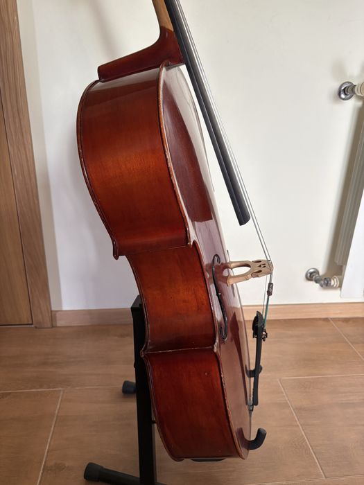 Violoncelo 3/4 do Luthier Ricardo Belinha + arco + saco de transporte