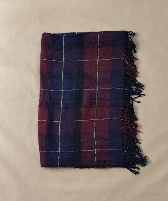 Manta em tons Bordeaux e Roxo